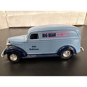 Ertl 1938 Panel Truck Bank Big Bear Family Centers 4th Edition Die Cast Metal